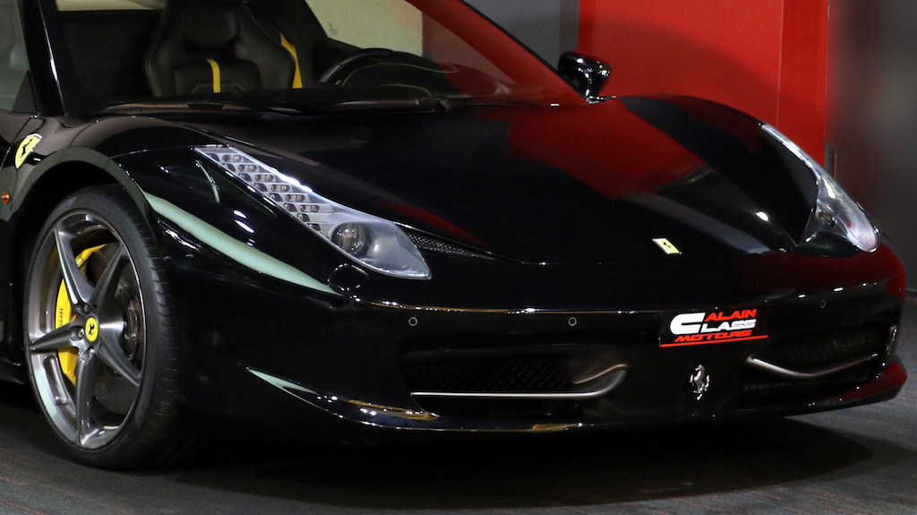Oakley Layout Ferrari 458 Italia - One Red Sled
